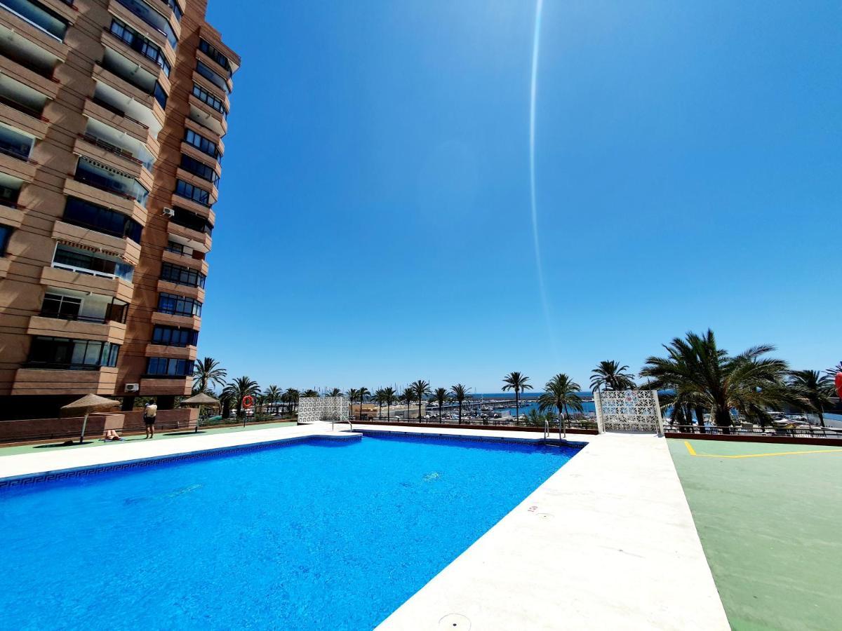 Marina Tower Apartment Fuengirola Luaran gambar