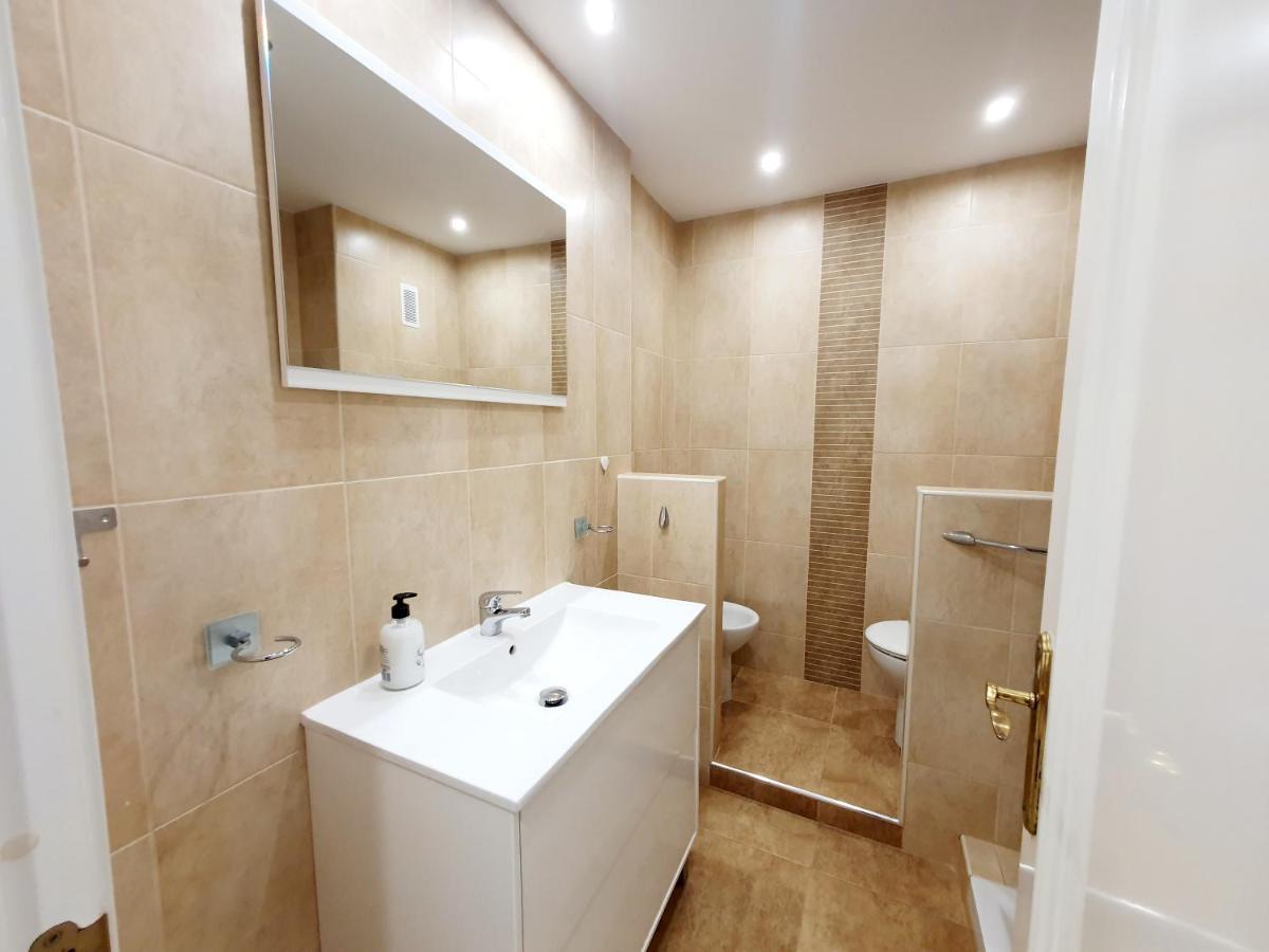 Marina Tower Apartment Fuengirola Luaran gambar